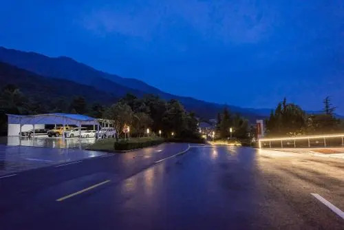Dali Canghai Guoling No.1 Resort