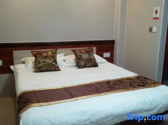 OYO Ningbo Aliang Hotel