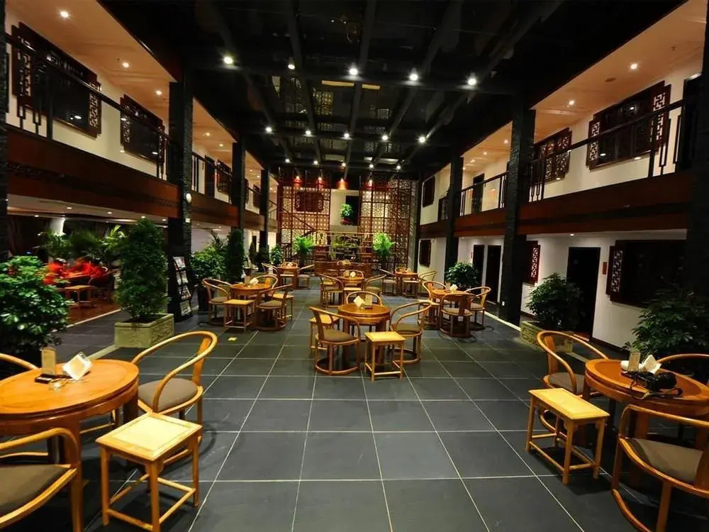 New Vision Hotel