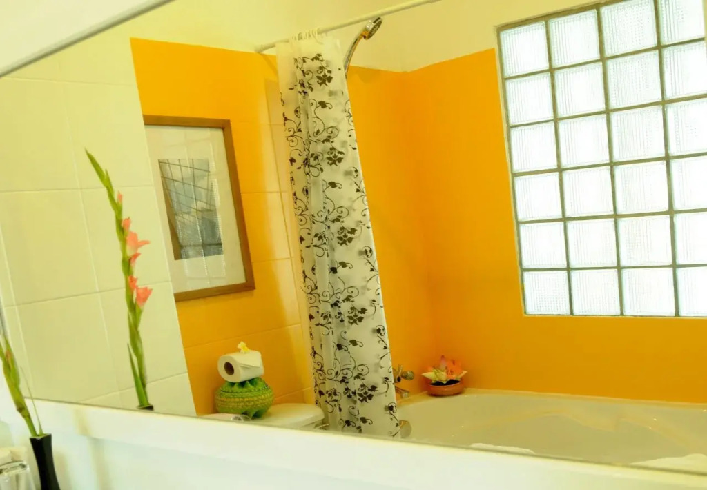 Frangipani Villa Hotel II