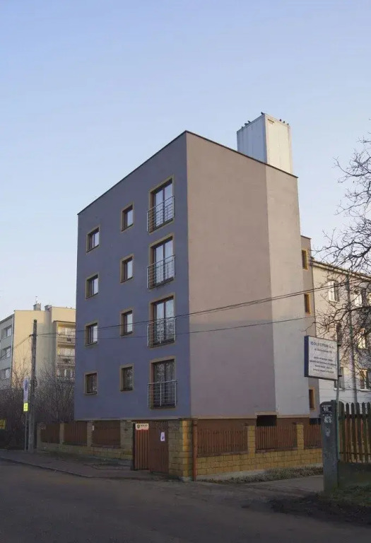 PlusHotel