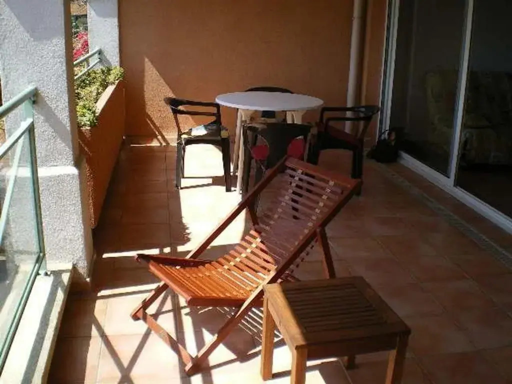 Appartement Bormes-les-Mimosas, 2 pièces, 4 personnes - FR-1-308-51