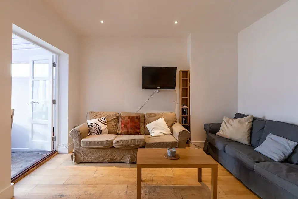 5 Bedroom House in South London