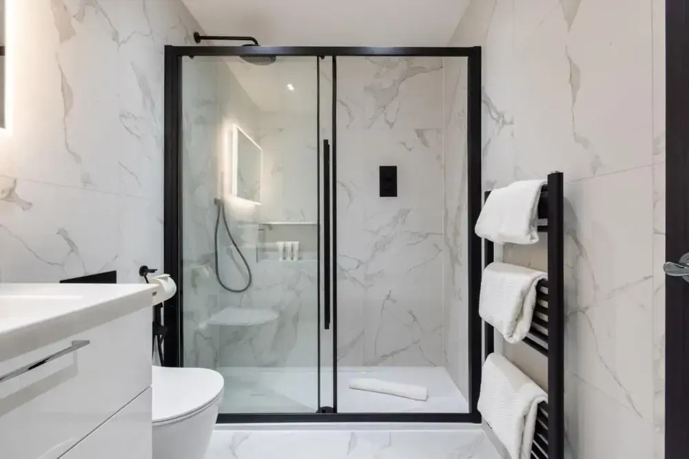 The Battersea Loft - Trendy 3bdr Flat With Patio, London