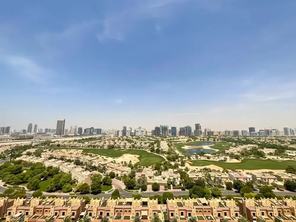 WelHome - Apt amidst golf courses, perfect for sports lovers