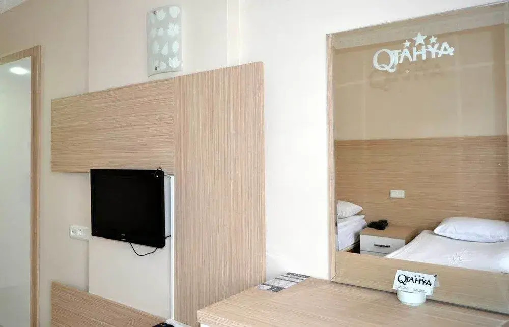 Qtahya Hotel