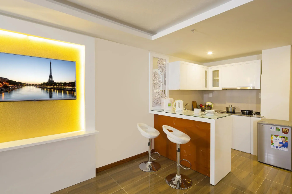 Paris Luxury Hotel & Apartment Nha Trang