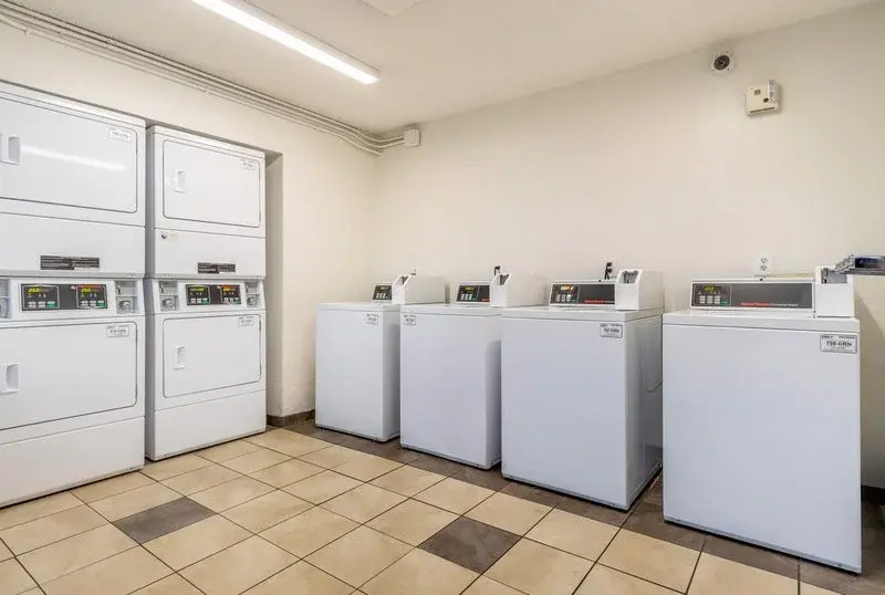 Motel 6 Phoenix Black Canyon