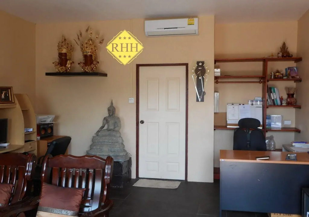 Rainbow Hill Hotel