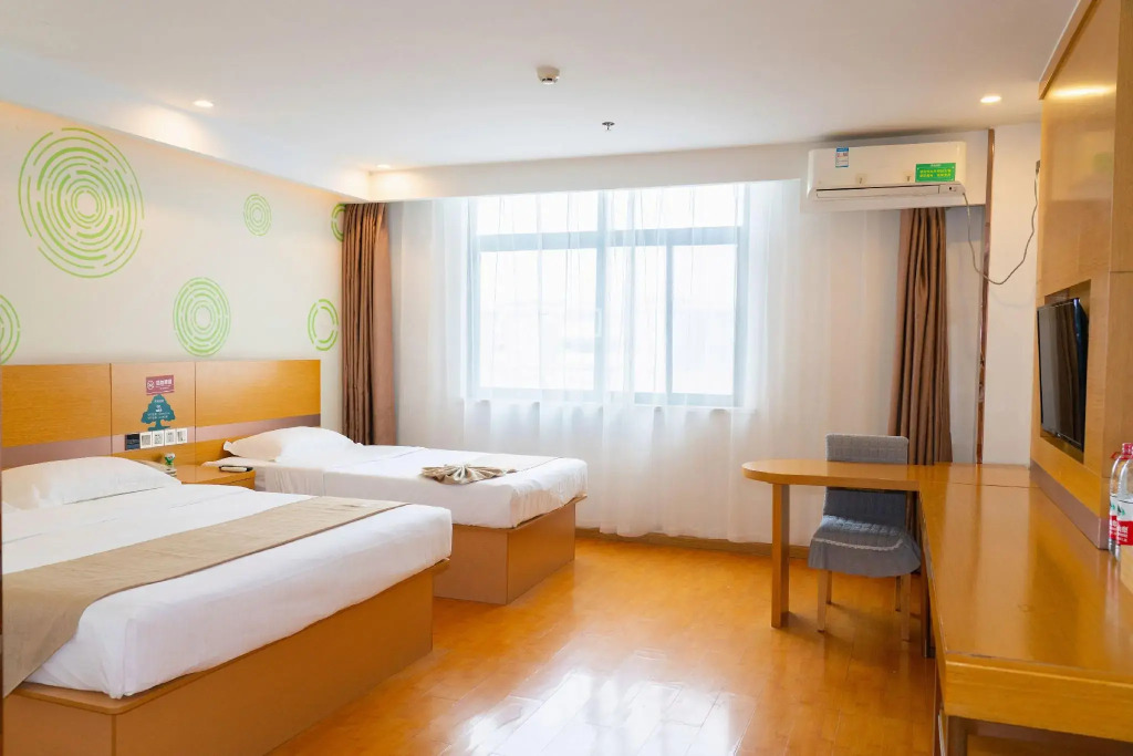 GreenTree Inn Zaozhuang Taierzhuang Ancient City Tourist Service Center Business Hotel