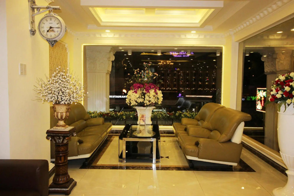 Royal Dalat Hotel