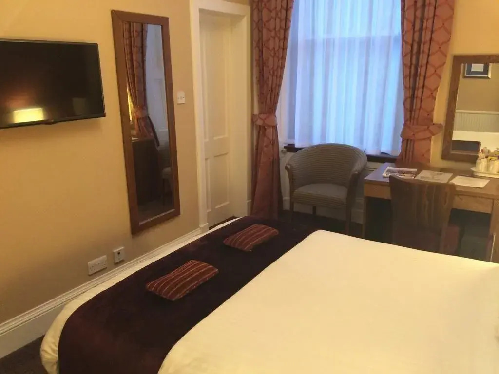 Edinburgh Whisky House Hotel