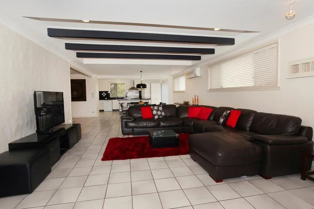 4 bedroom home on canal