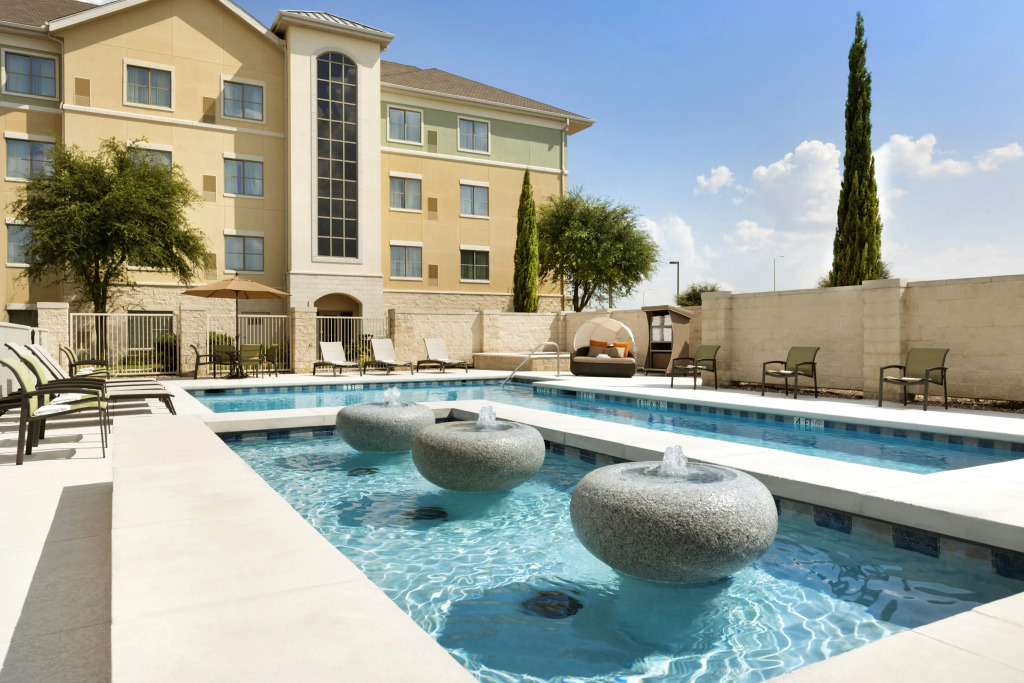 Homewood Suites by Hilton Plano-Richardson