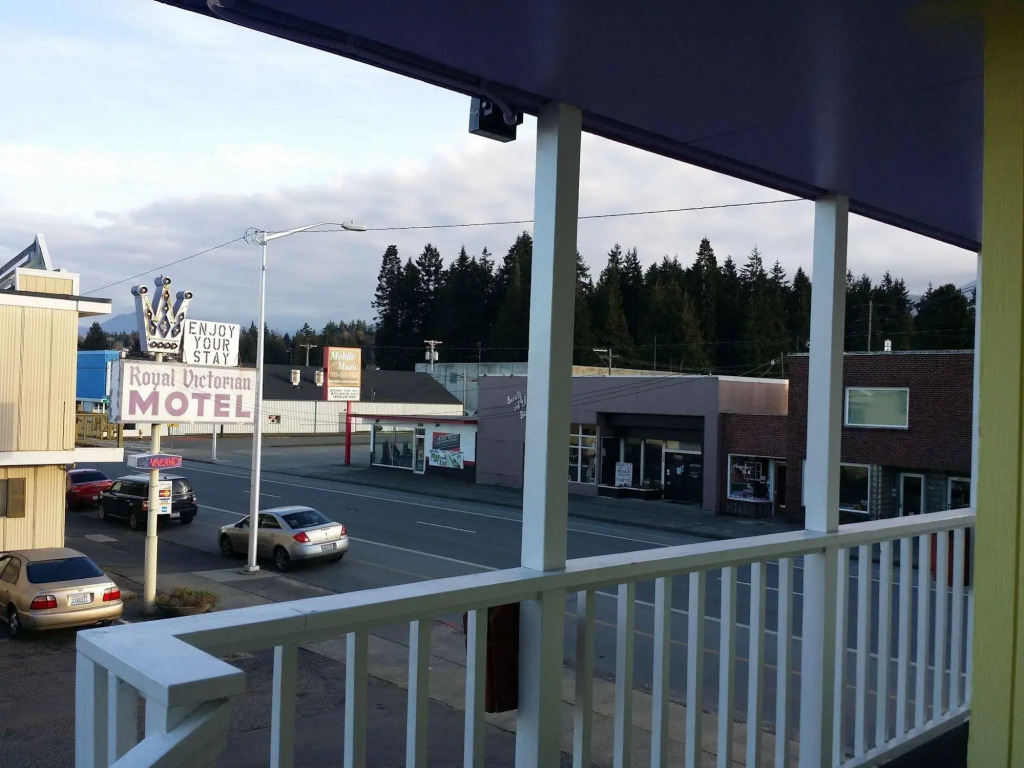 The Royal Victorian Motel