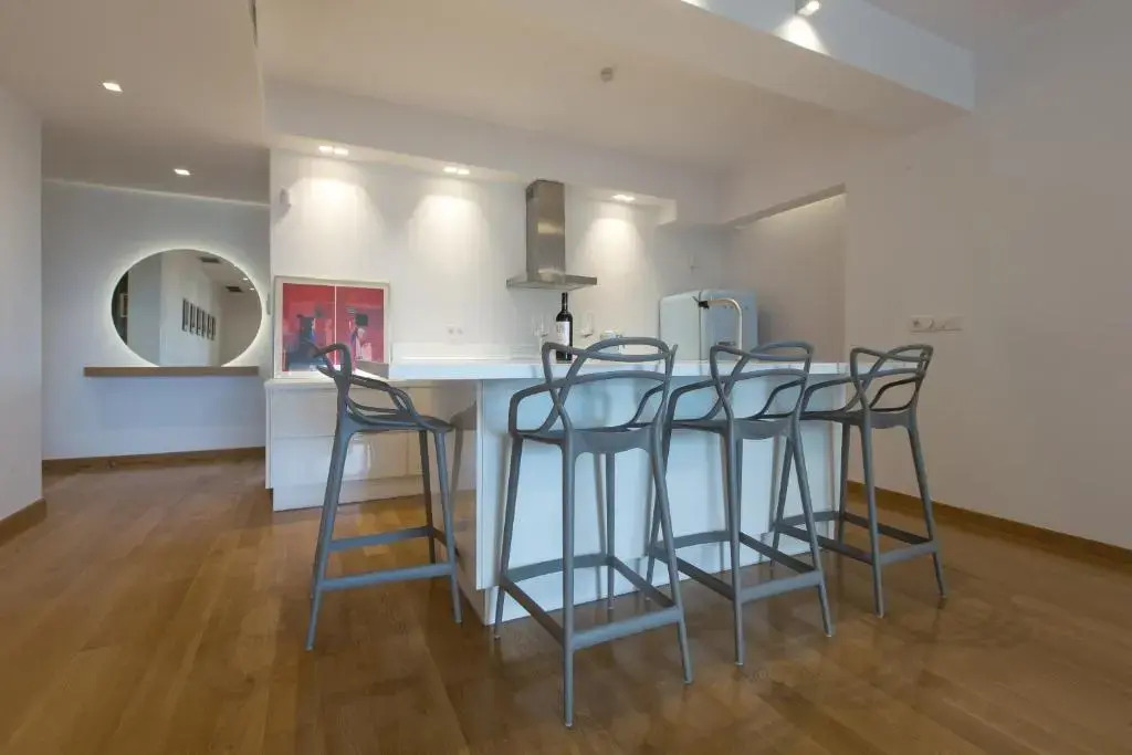 Deluxe 2-bedroom Apt in the heart of Nafplion