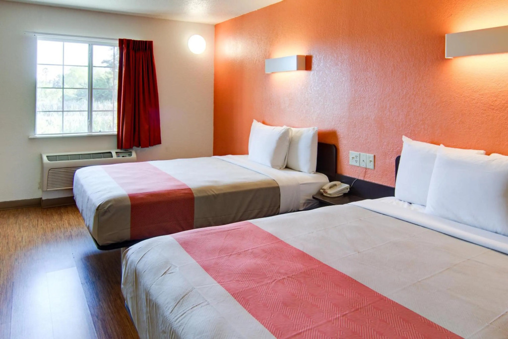 Motel 6-Mount Pleasant, TX