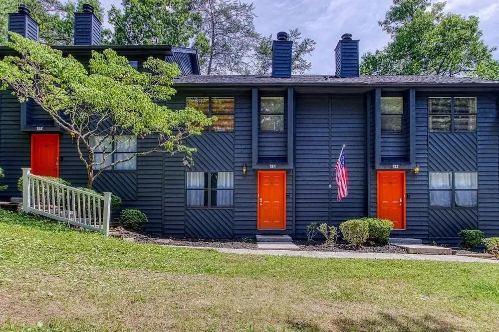 Pinecrest Townhomes