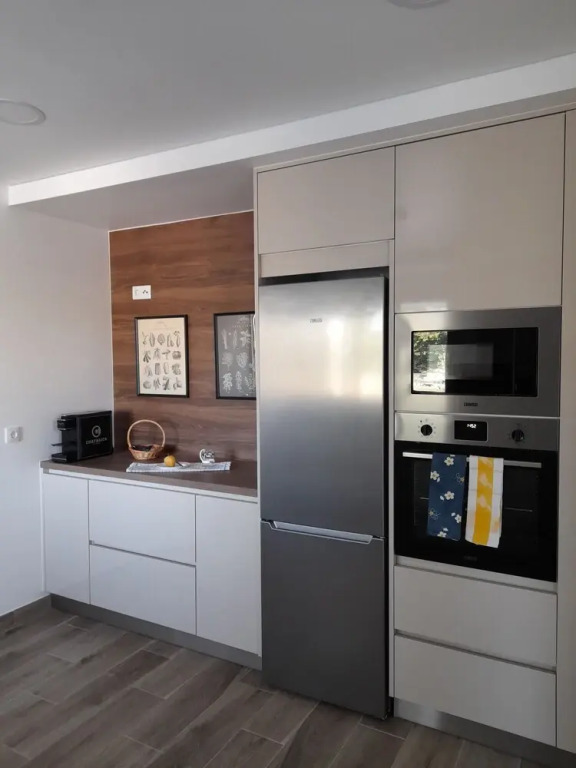 Hall 92 Quartos com WC em moradia com piscina A-das-Lebres Loures