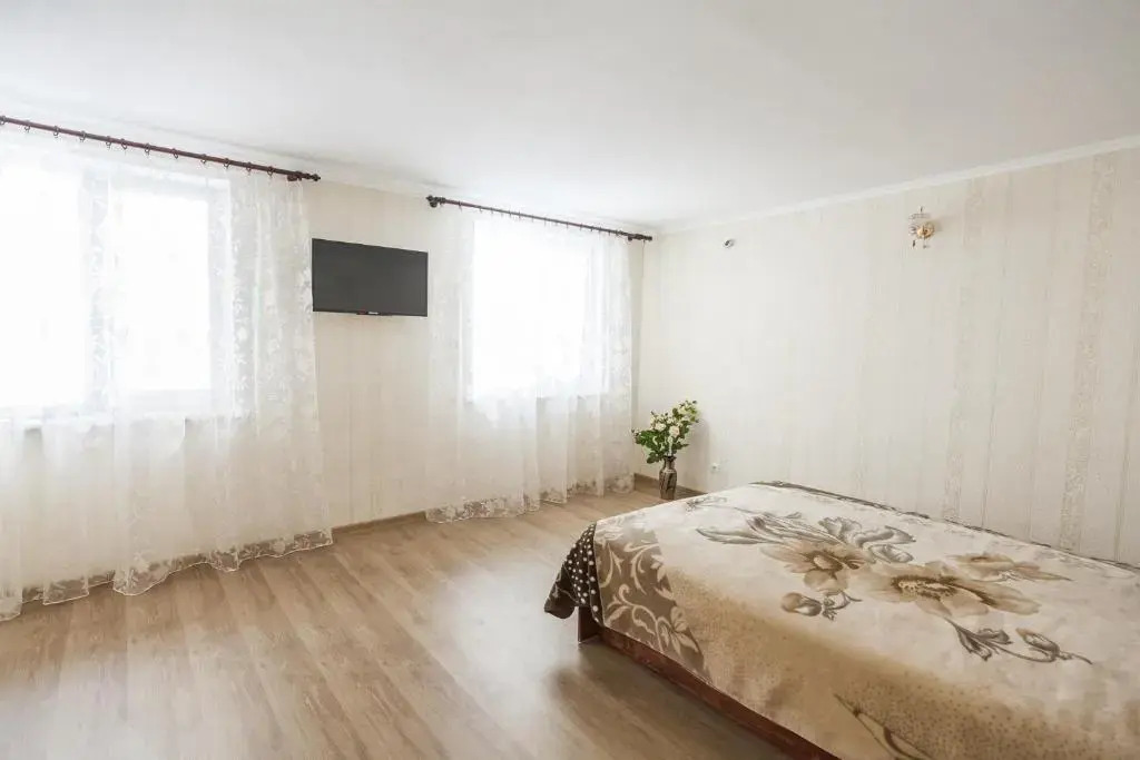 Apartment on Zhukovskogo