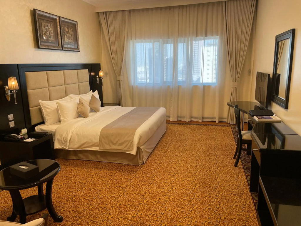 Royal Grand Suite Hotel