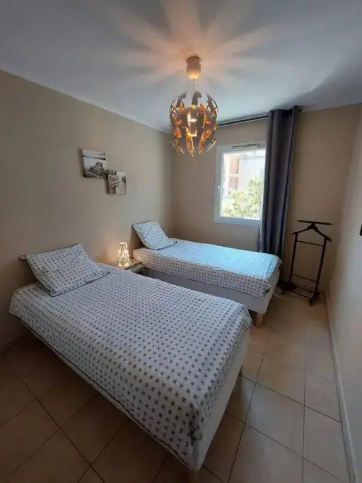 Appartement T3 agréable, proche centre et plage.