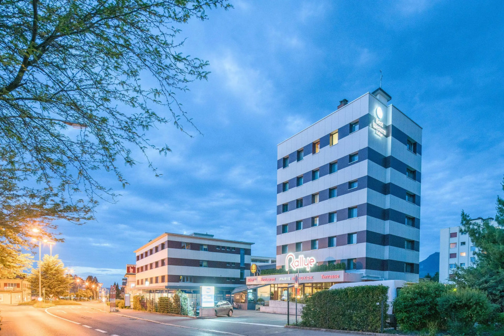 Hôtel Rallye & Entrées aux Bains de la Gruyère