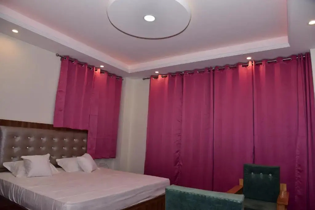 Royal Cedar BnB