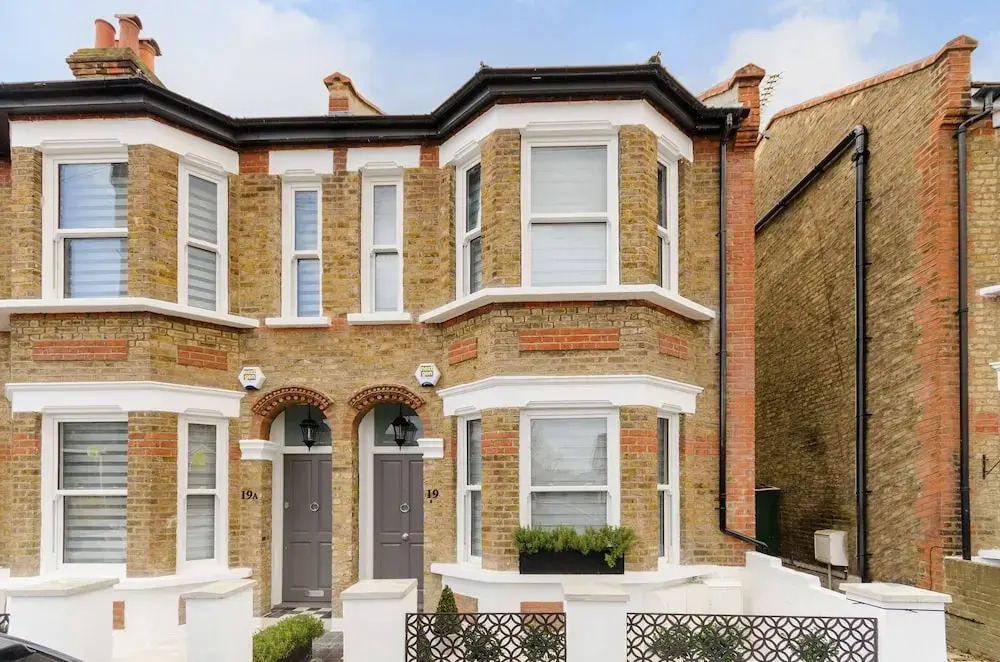 Surbiton Luxury Garden House 19A