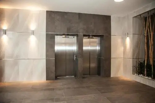 006 Angel Apartment