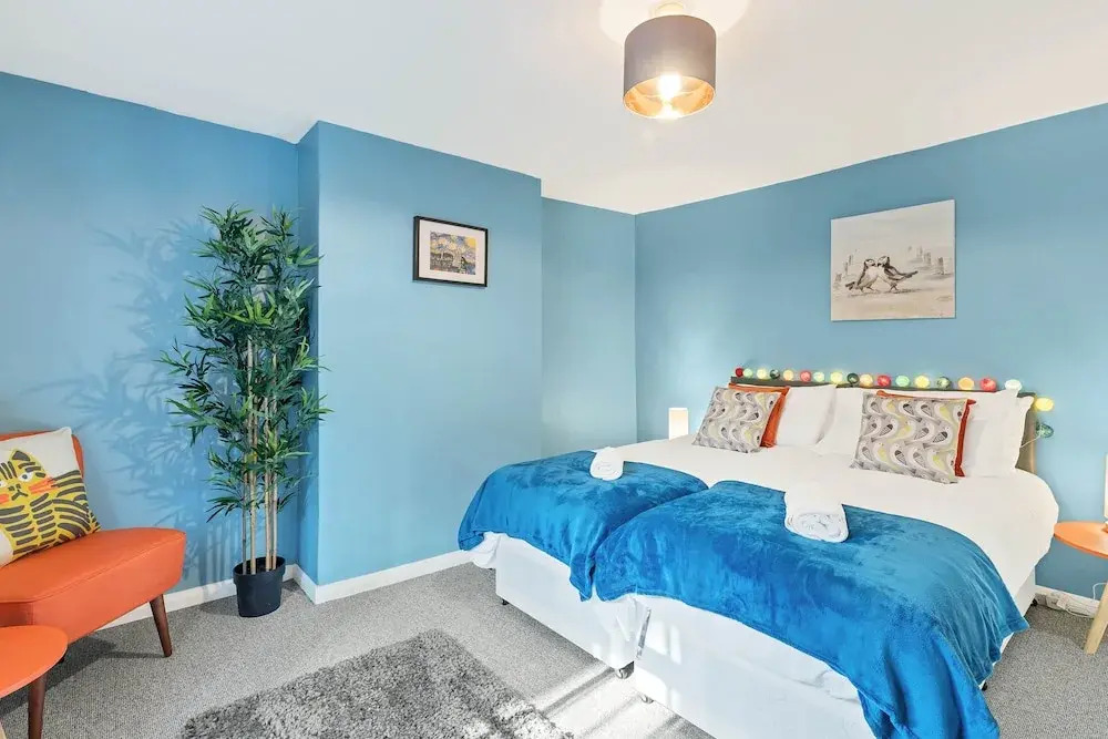Beach Patio - Seafront One Bedroom apt
