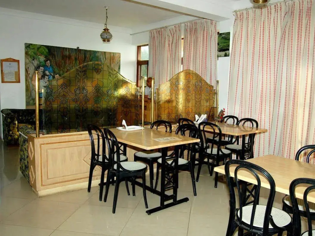 Hotel Chail Residency