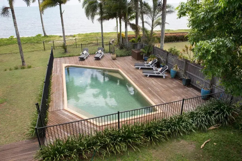 The Beach Villa on Newell Beach