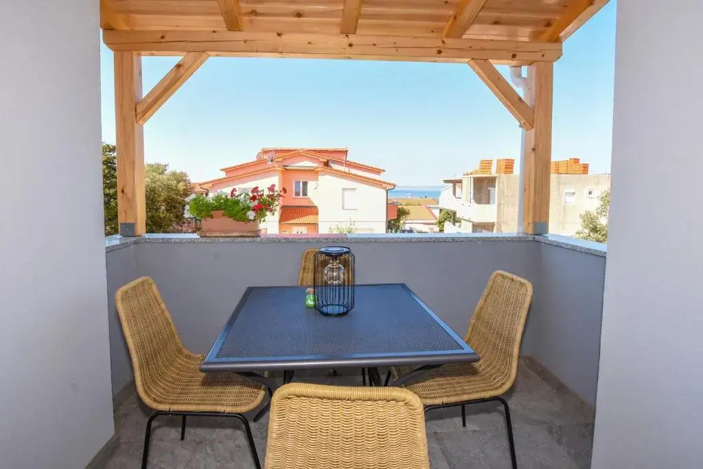 Apartments with parking space Mandre, Pag - 18839
