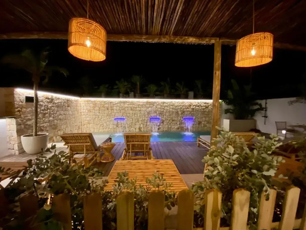 S Estancia Suites