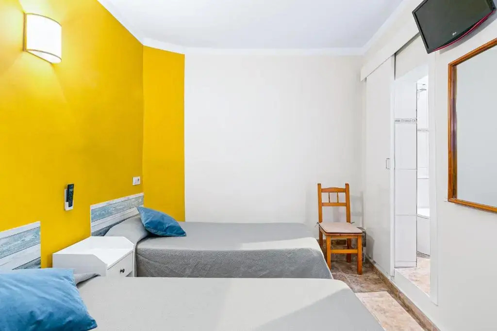 Hostal Santa Ana