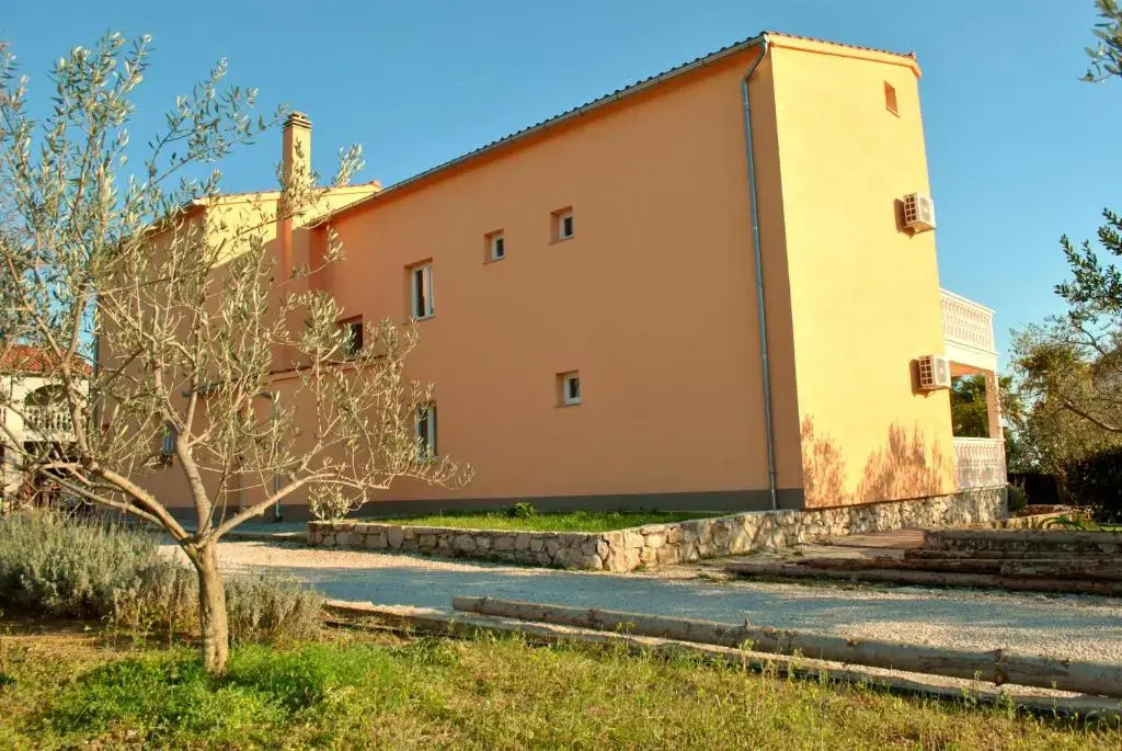 Apartmani Natalija i Zala