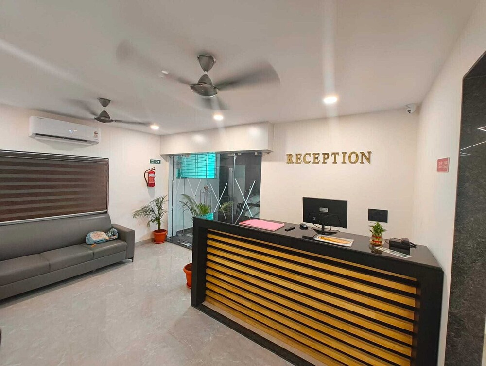 Super Townhouse Oak NFC Crossway Hyderabad