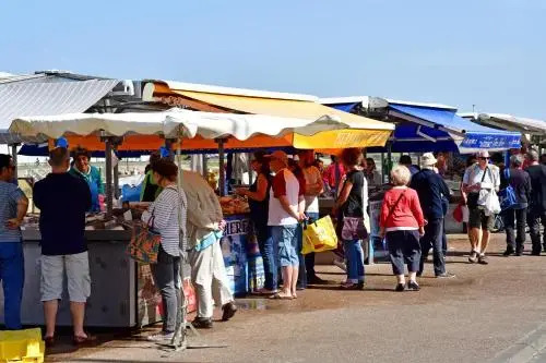 Studio avec loggia - à 200m de la plage - Parking