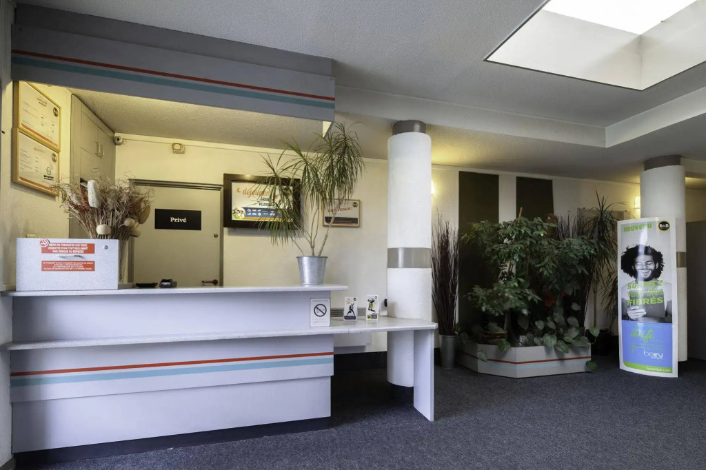 B&B HOTEL Calais Centre St Pierre