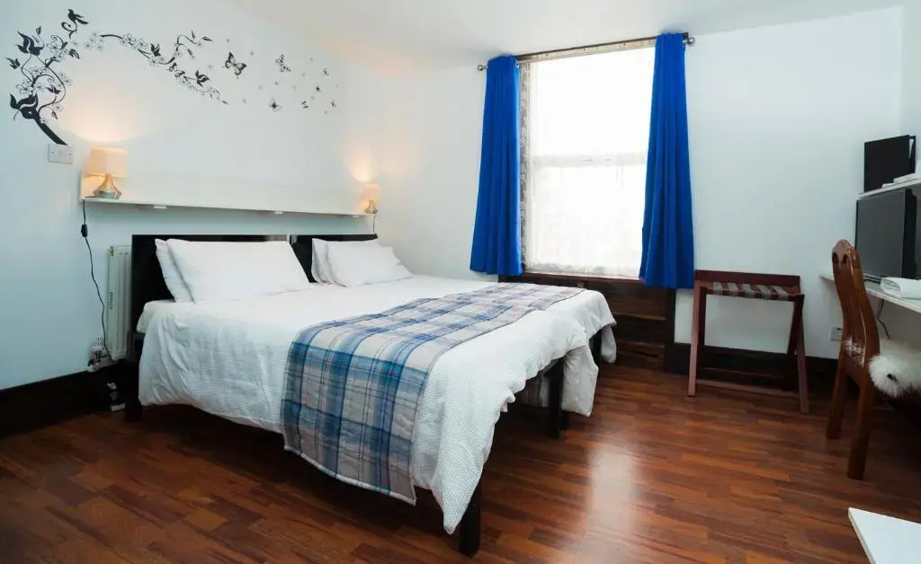 Breeze Guest House