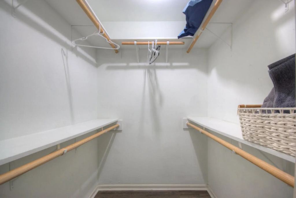 Spacious 3 BR, 2 BA Condo near Med Center & NRG