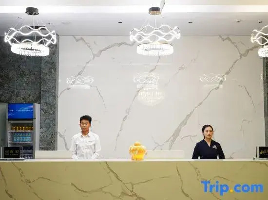 Yuzhong Tide Hotel