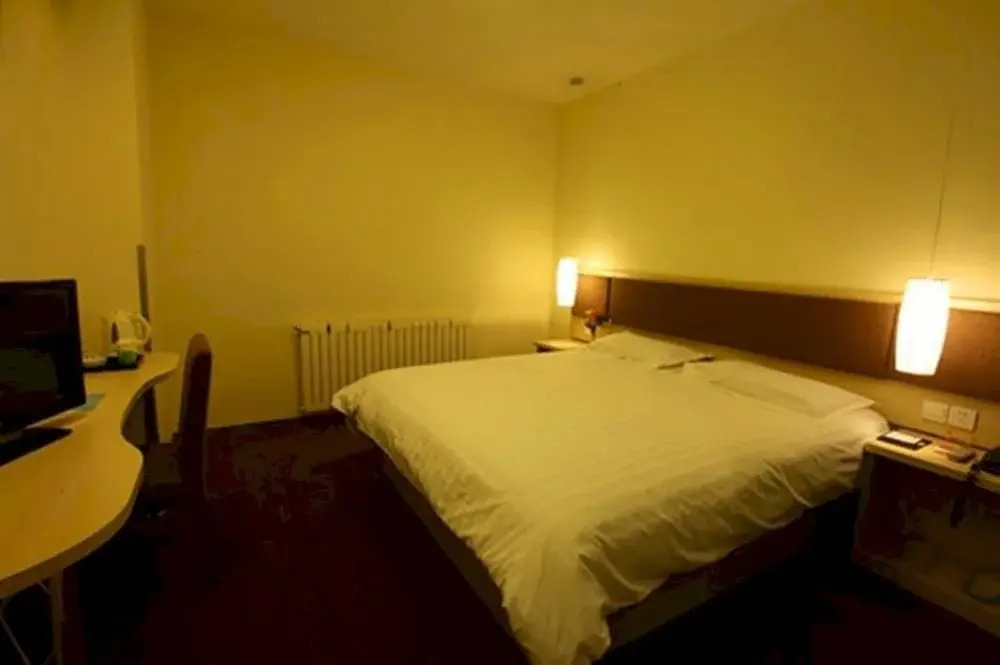 Motel168 Harbin Dongdazhi Street Branch