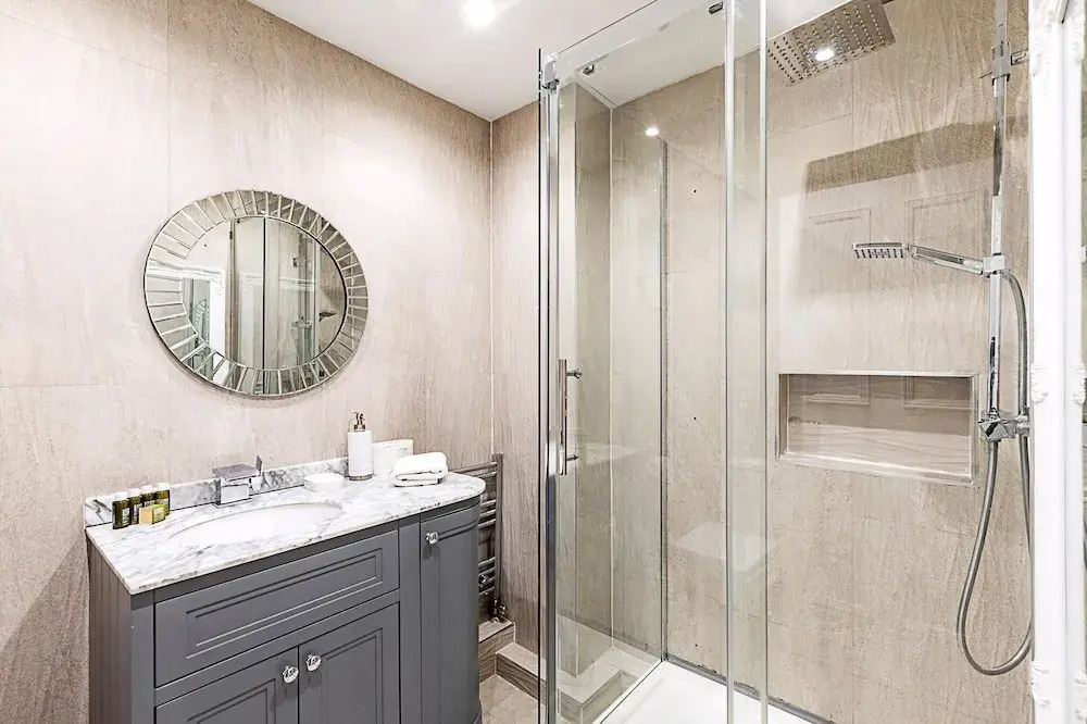 Spacious 4-bed House Near Liverpool St