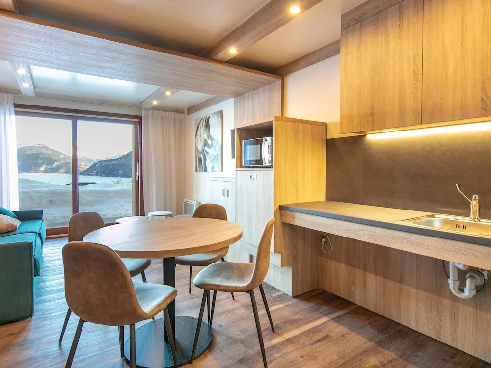 Mountain Family Stay in Doucy Village
