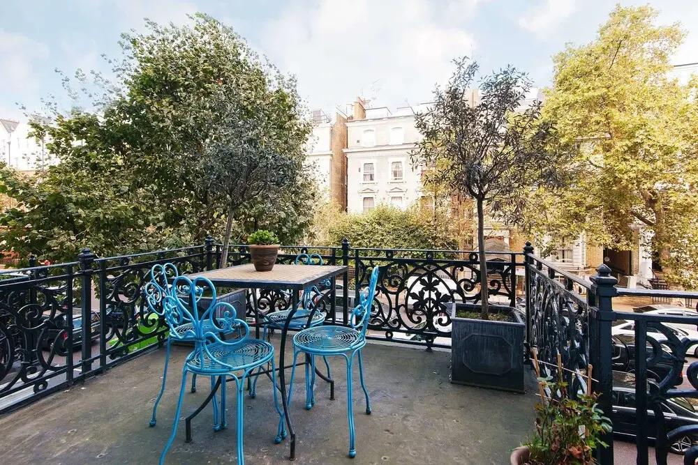The Cromwell Terrace Loft - JH
