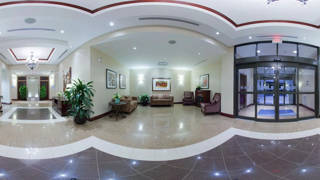 Holiday Inn Express Hotel & Suites Brockville by IHG