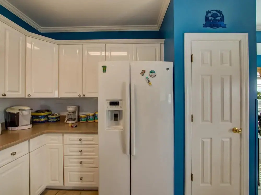 Spacious Family-Friendly House Near the Beach