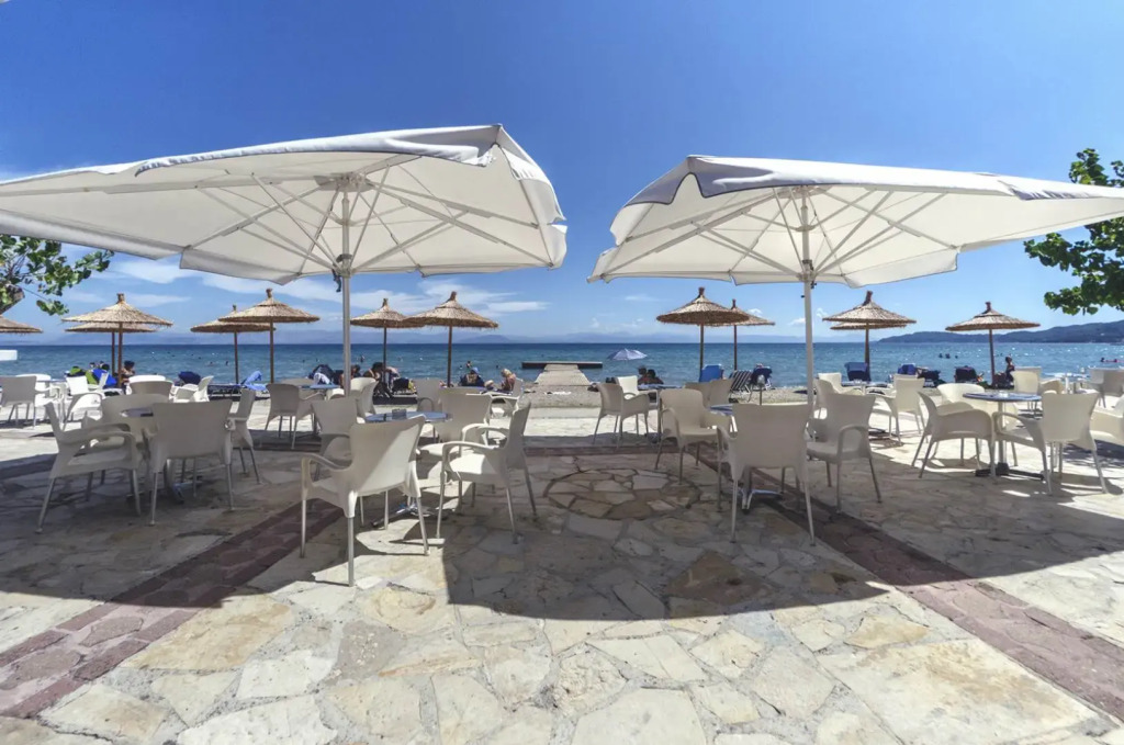 Delfinia Hotel